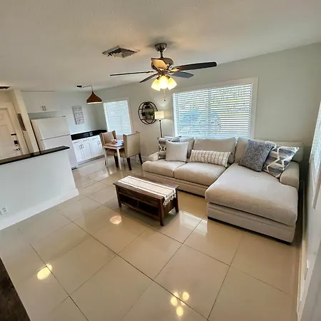 2 Min Walk To Beach With Free Parking At Lauderdale 17-1 Fort Lauderdale Exterior photo